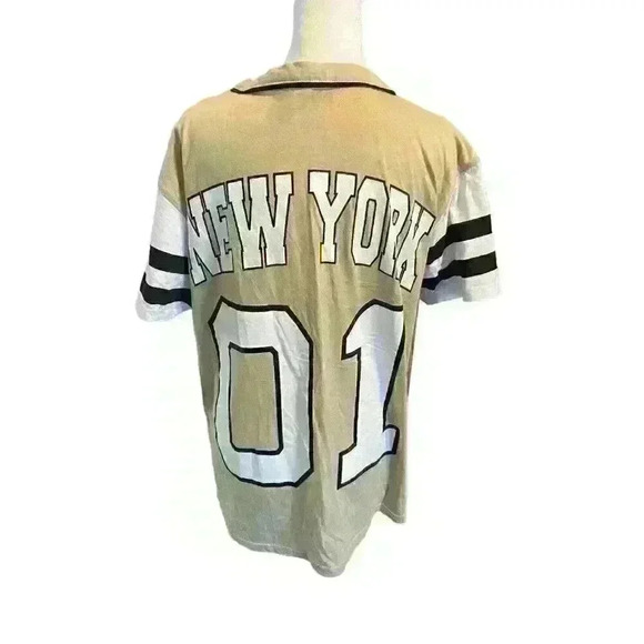 NWT On Fire Women's Button Up Shirt Size 2X NEW YORK 01 Short Sleeve - Picture 4 of 6